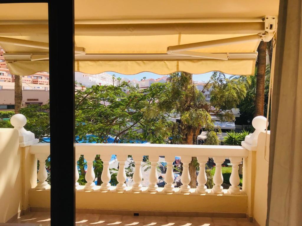 Castle Apartment Margherita Los Cristianos  Buitenkant foto