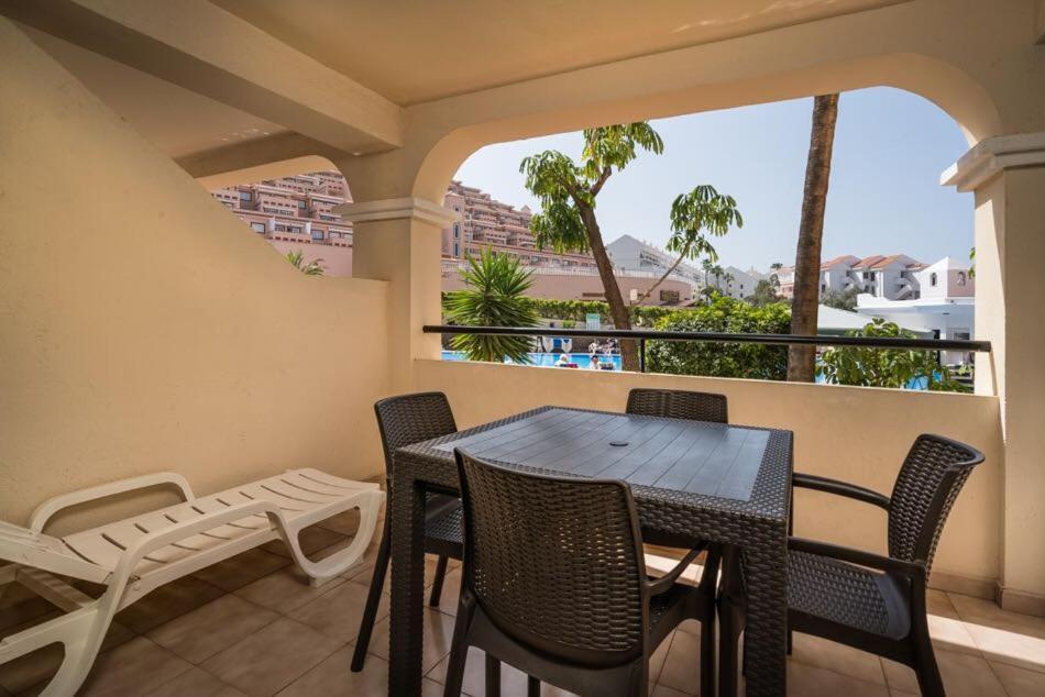Castle Apartment Margherita Los Cristianos  Buitenkant foto